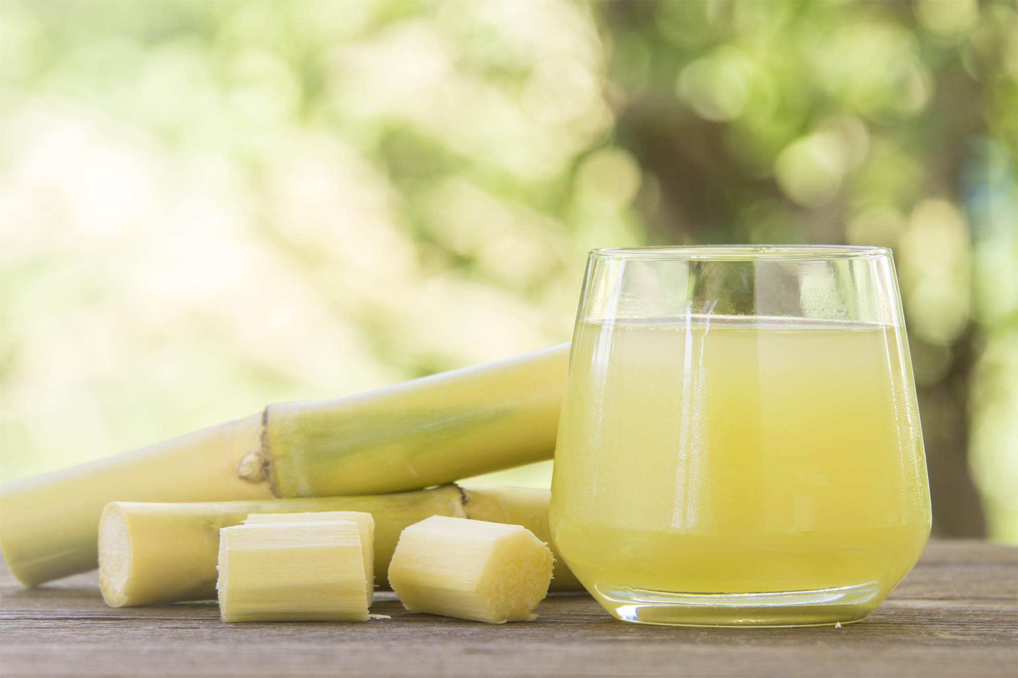 The Benefits of Drinking Sugarcane Juice on an Empty Stomach