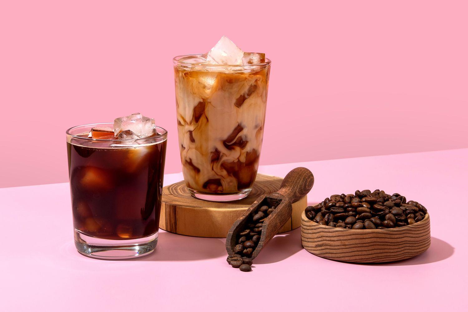 What is Cold Brew Coffee - The Difference Between Cold Brew vs Iced Coffee