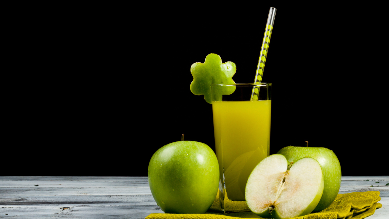 VINUT_Green Apple Juice: A Fresh and Balanced Start
